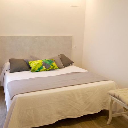 Vallespin 43 Parking, Wifi Ávila Kültér fotó